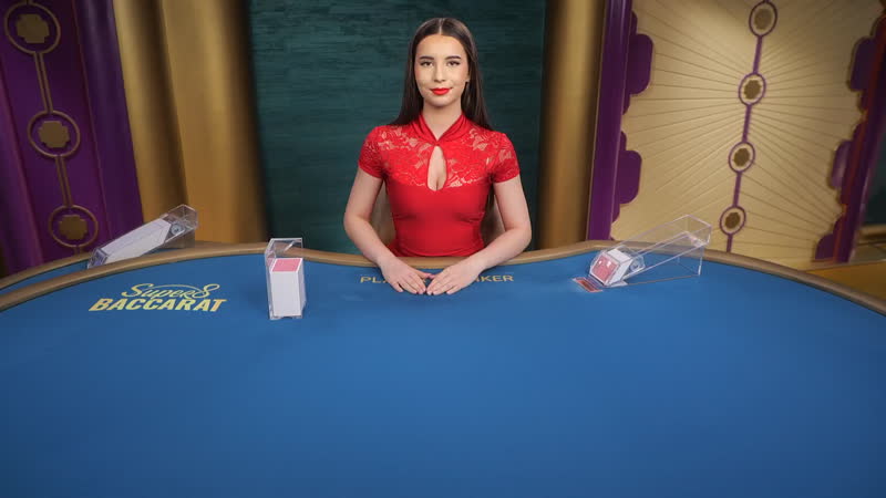 Super 8 Baccarat